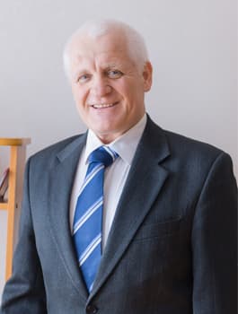 Mijail Shkliarov