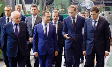 Визит на Ленинградский Металлический завод премьер-министра России Дмитрия Медведева