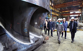 Министр энергетики России Сергей Цивилёв посетил турбинное производство «Силовых машин»