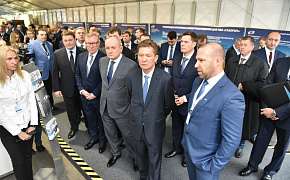 Fuera de su sede, en la empresa Power Machines tuvo lugar una reunión bajo la dirección del presidente del consejo administrativo de la Sociedad Anónima Pública “Gazprom” A. B. Miller