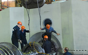 Сборка паровой турбины для ТЭС Ювяскюля